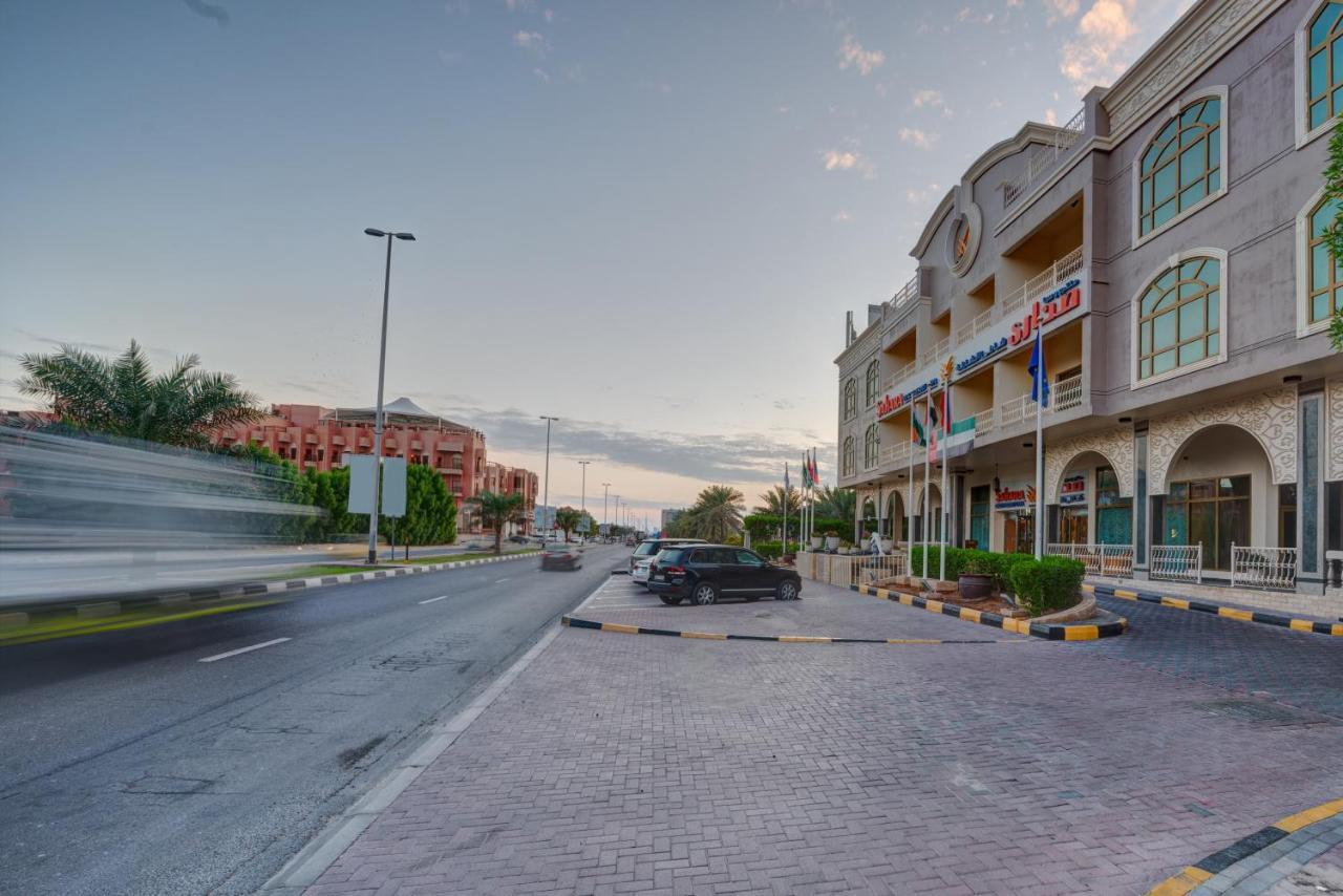 Sahara Beach Resort & Spa Шарджа Екстер'єр фото Al Qusais
